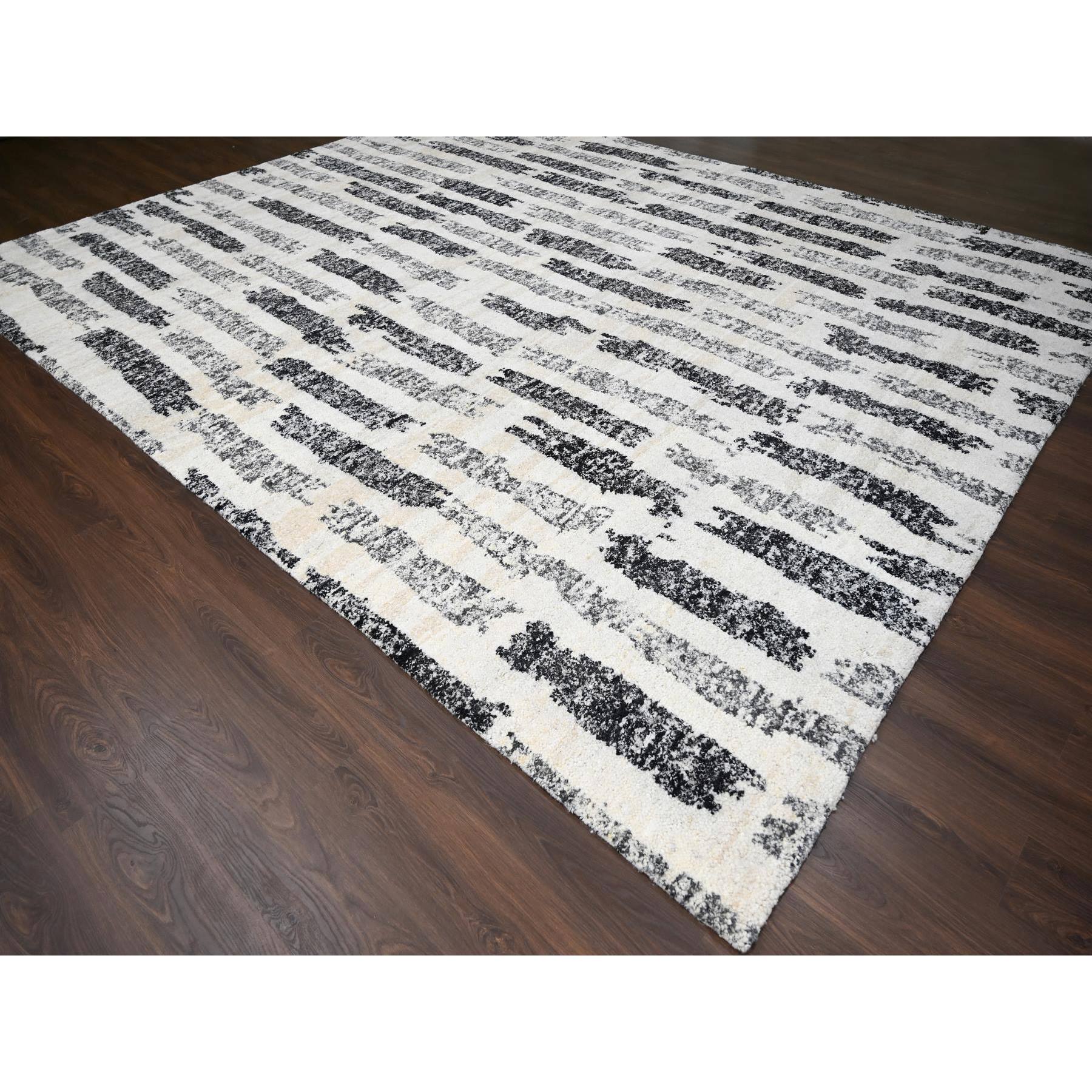 R84207%20004