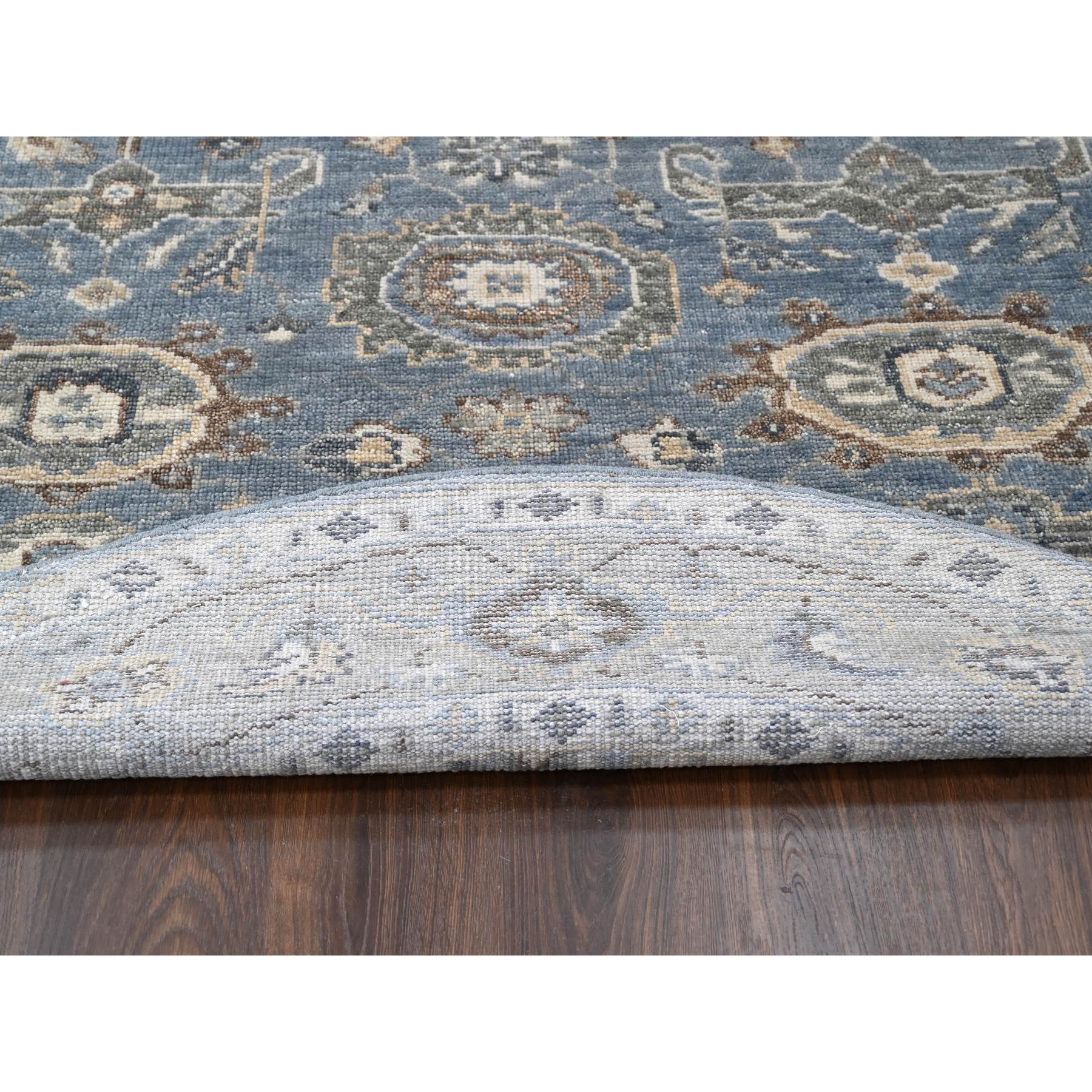 R84223%20003