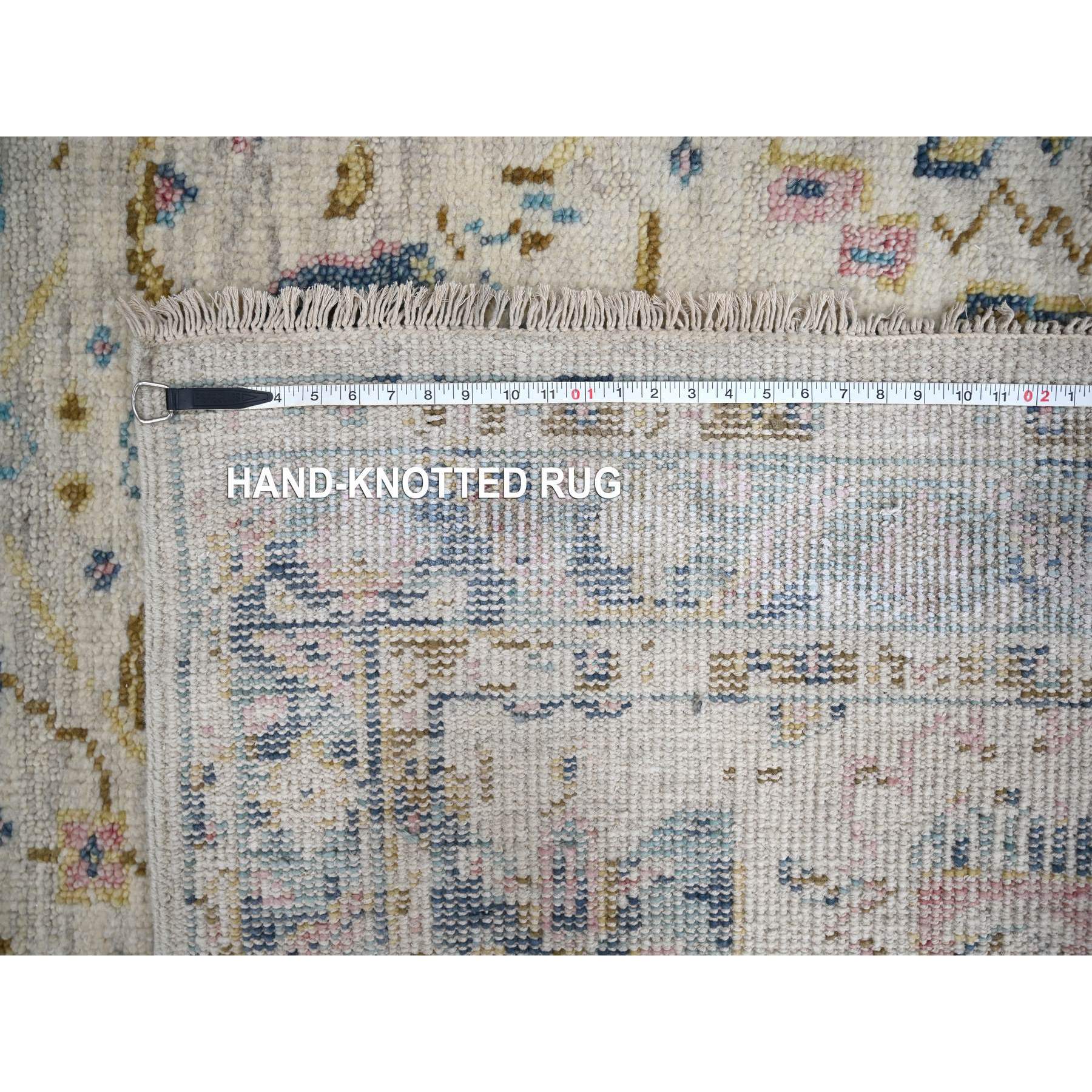 R84294%20008