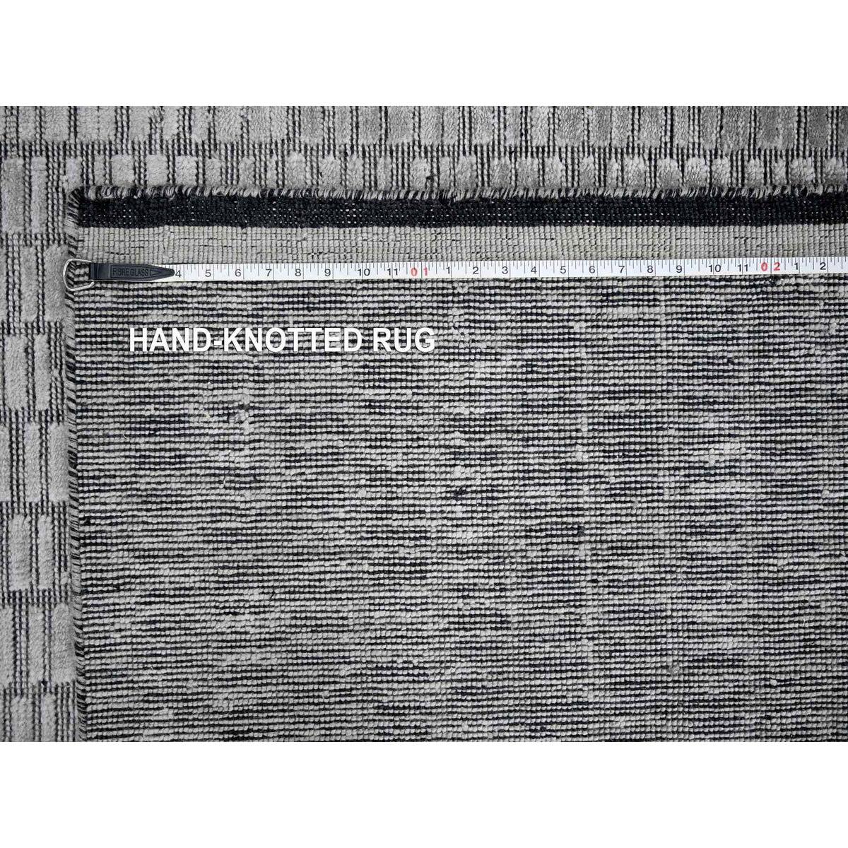 R84307%20012