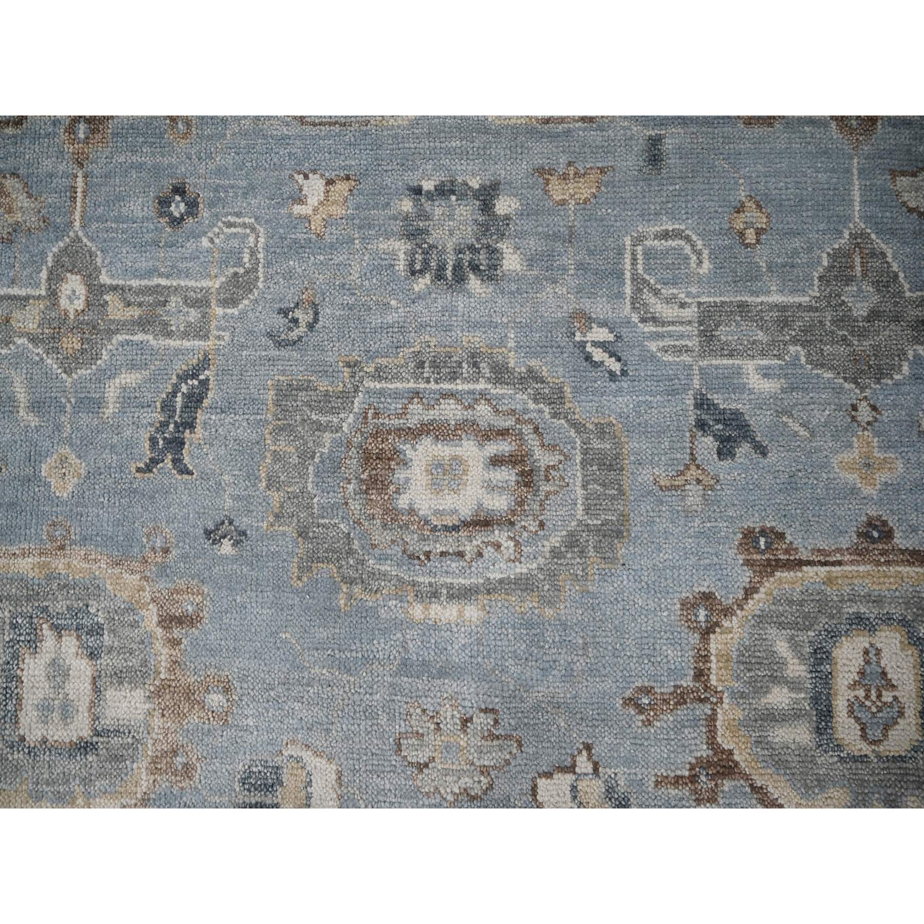R84324%20009