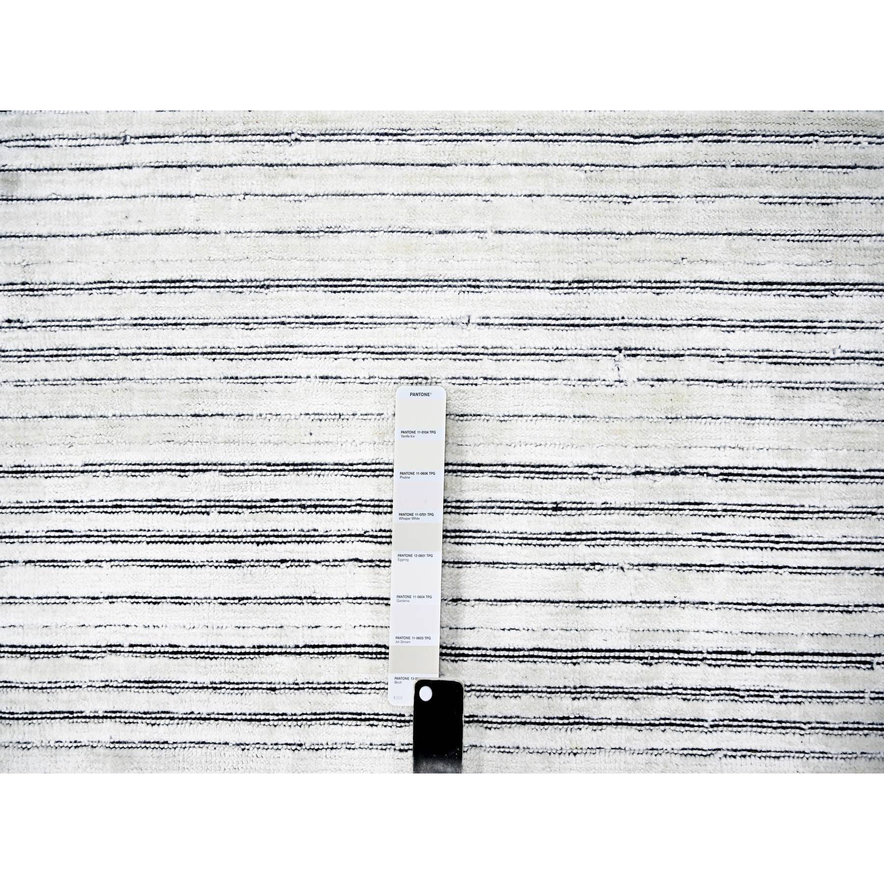 R84349%20008