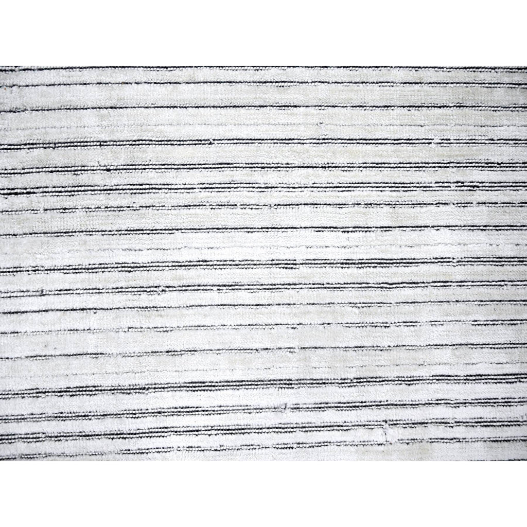 R84349%20009