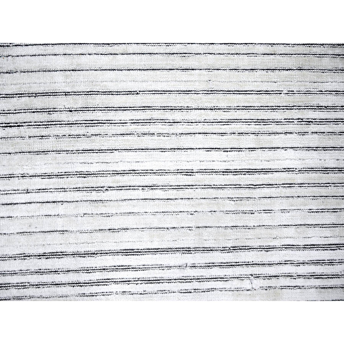 R84349%20009