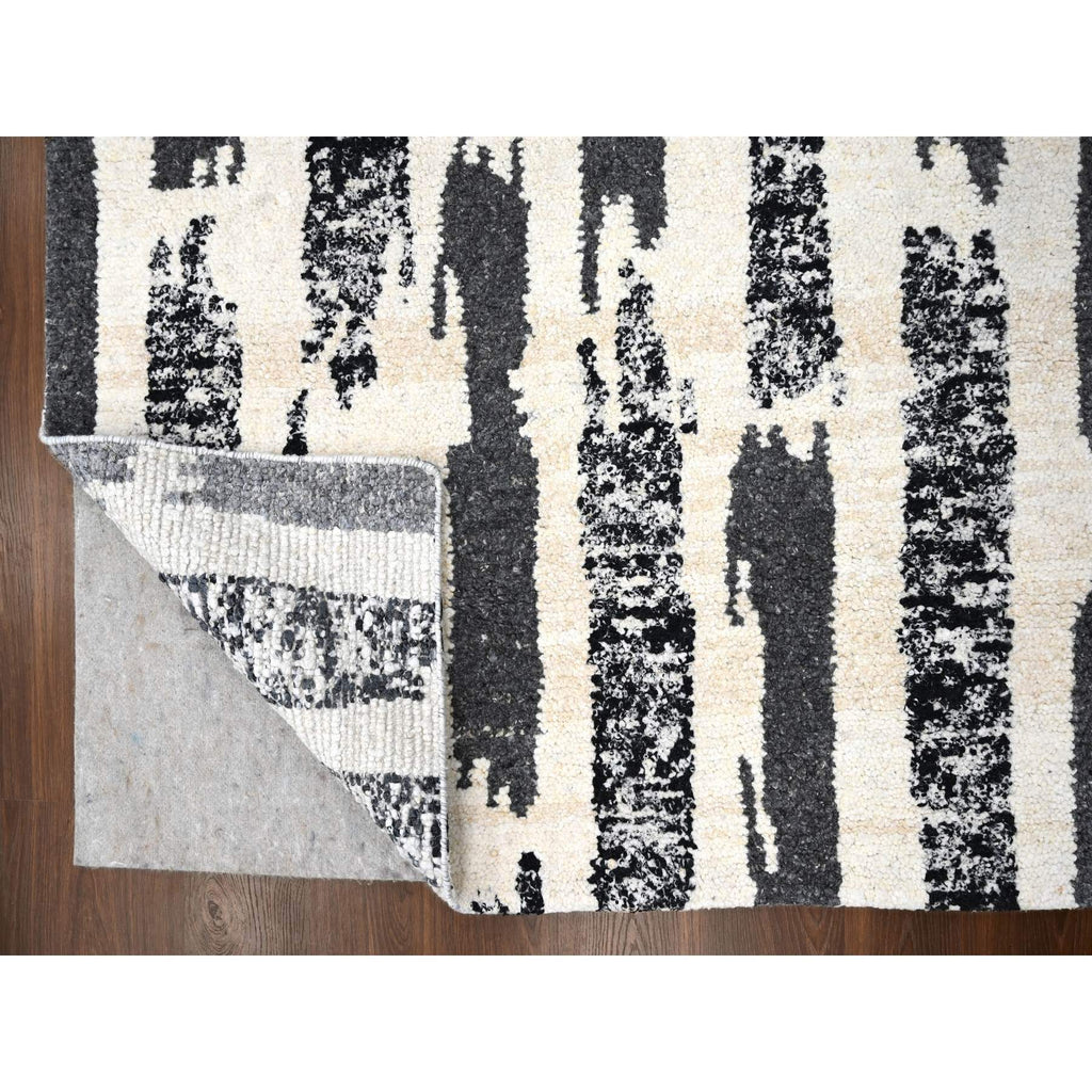 R84443%20005