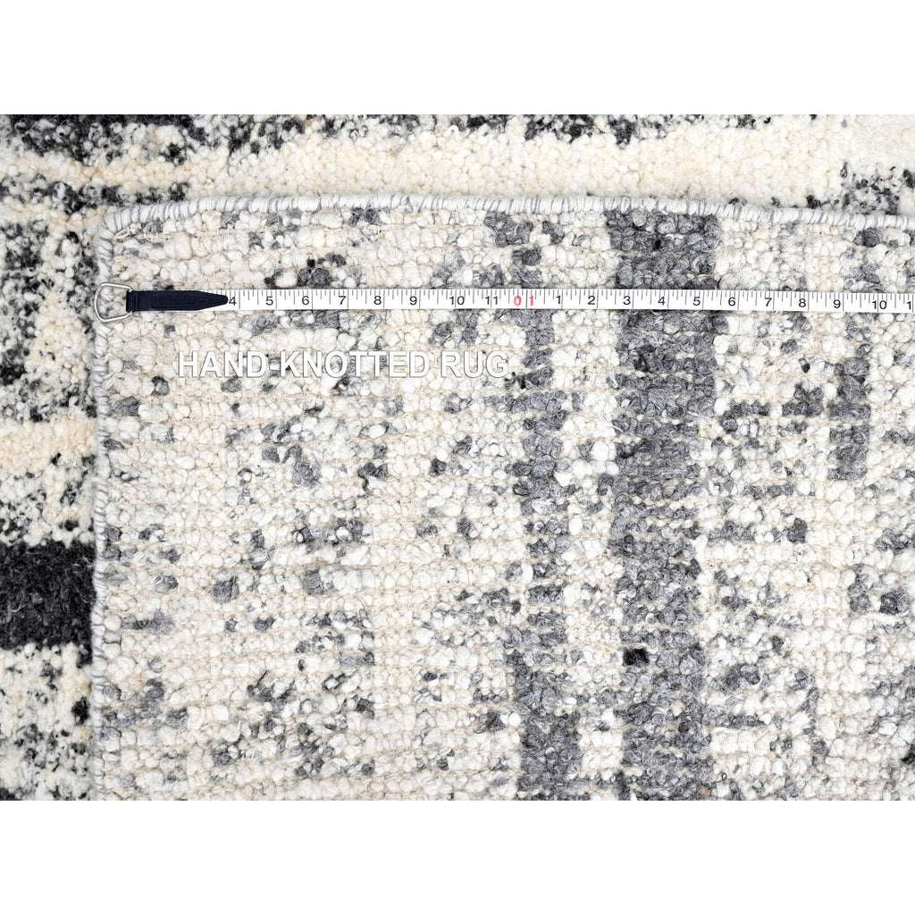 R84446%20012