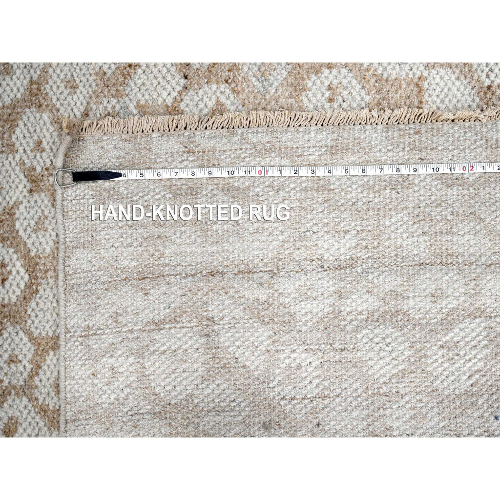 R84485%20012