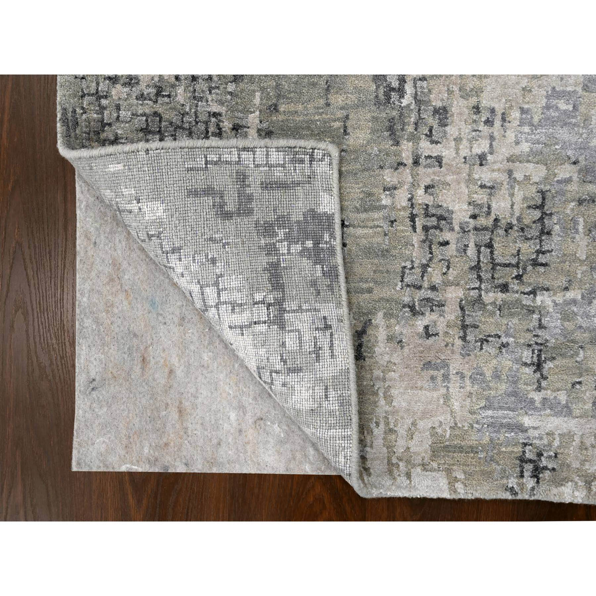 R84516%20003