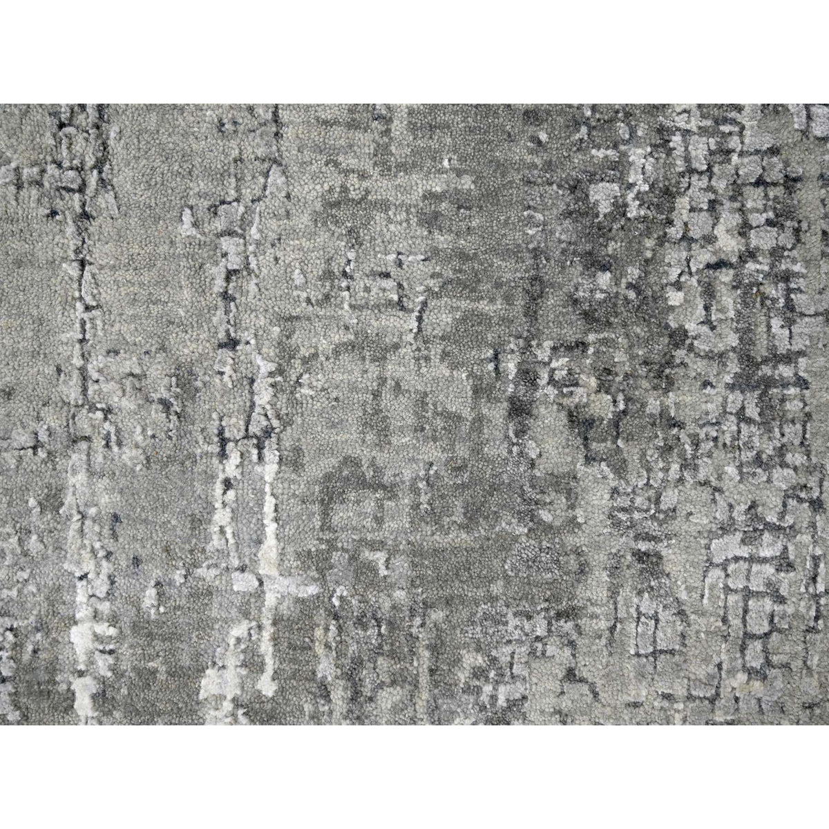 R84605%20005