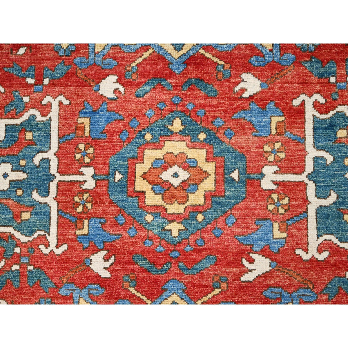 R85436%20009