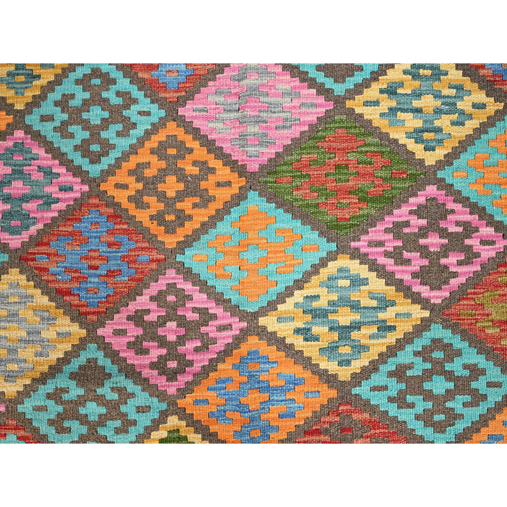 R85719%20002