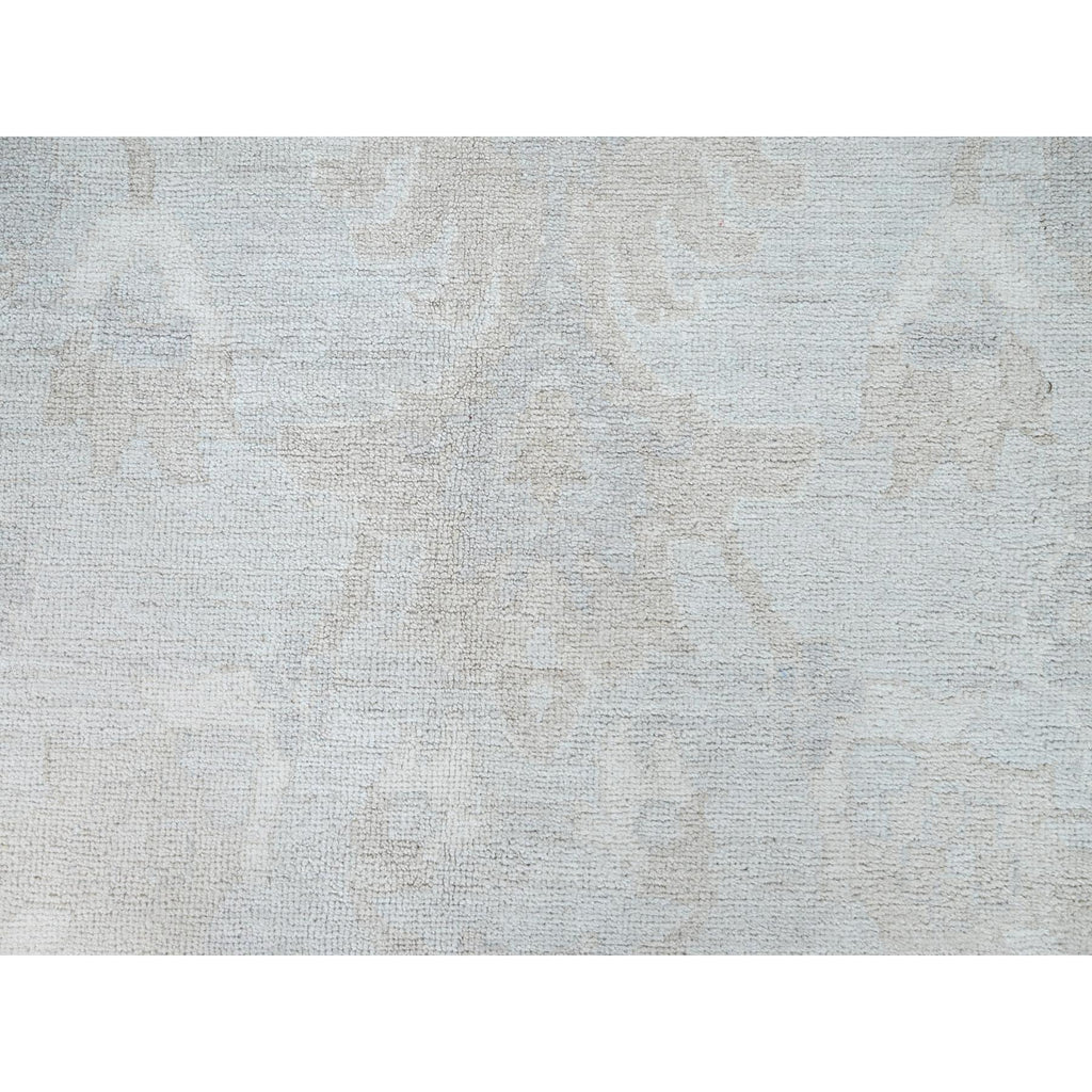 R86705%20009