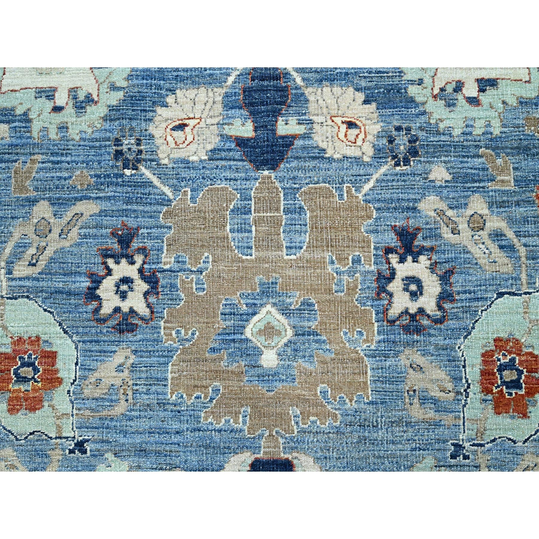 R86943%20009