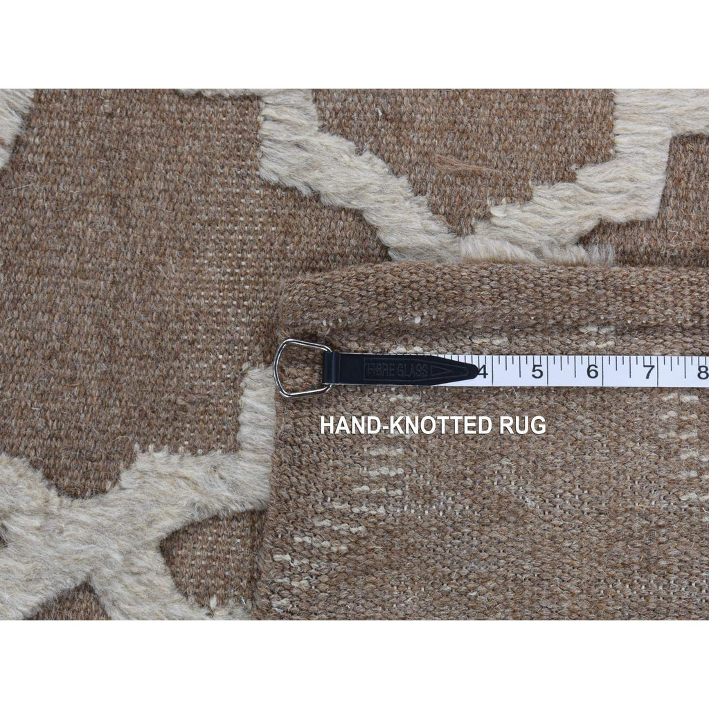 R87026%20012