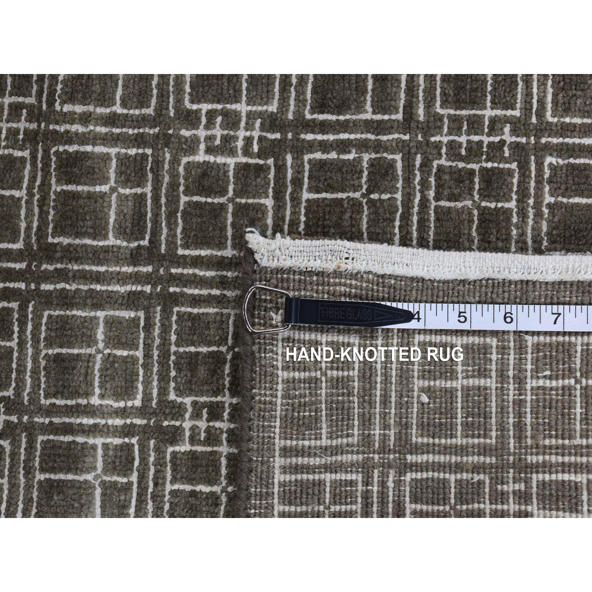 R87030%20012