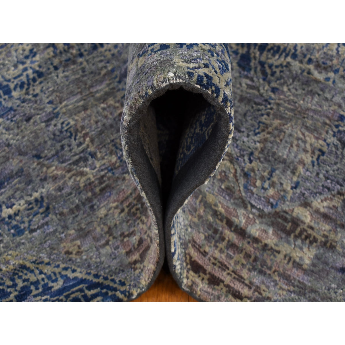 R87033%20007