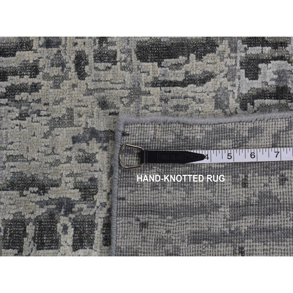 R87108%20012