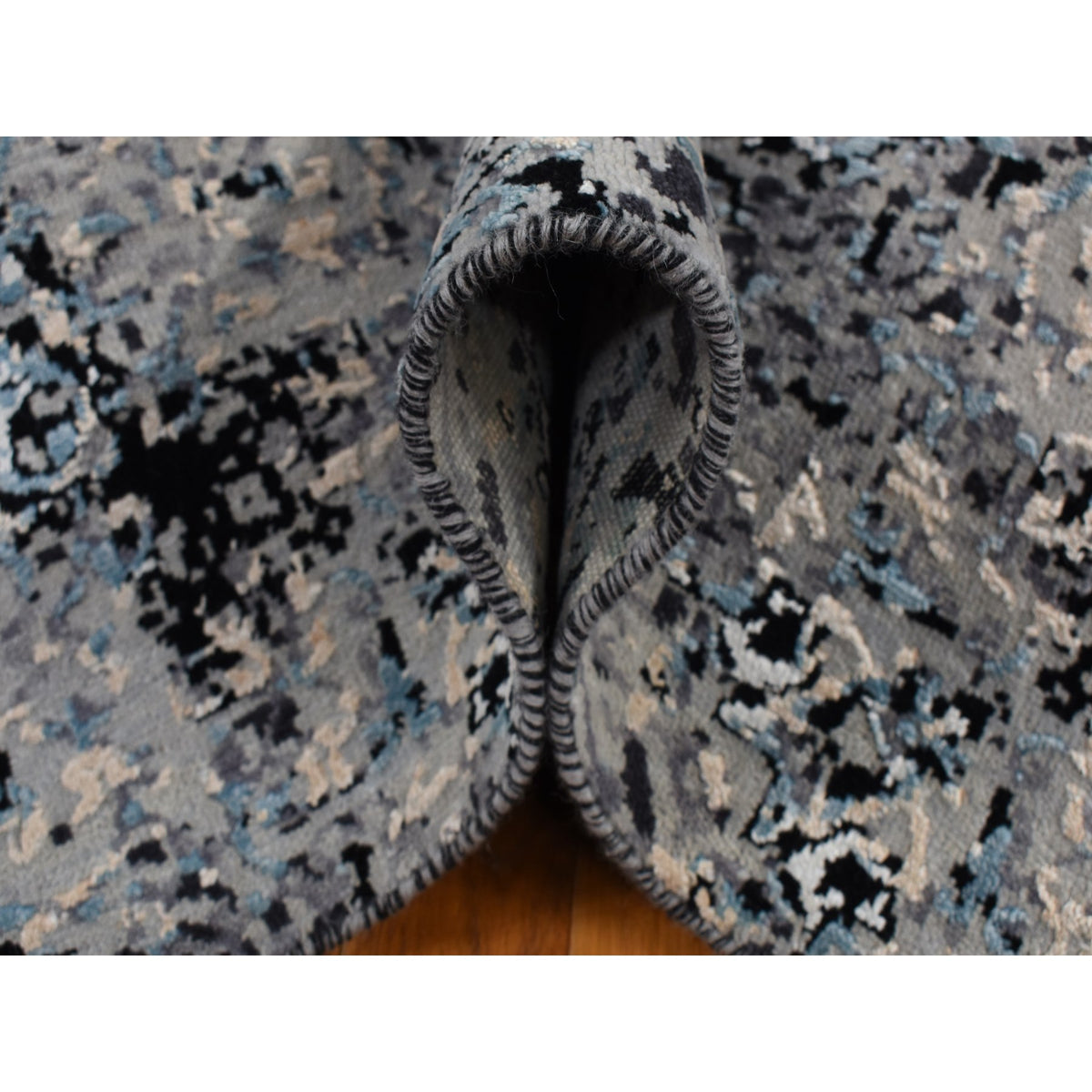 R87115%20007