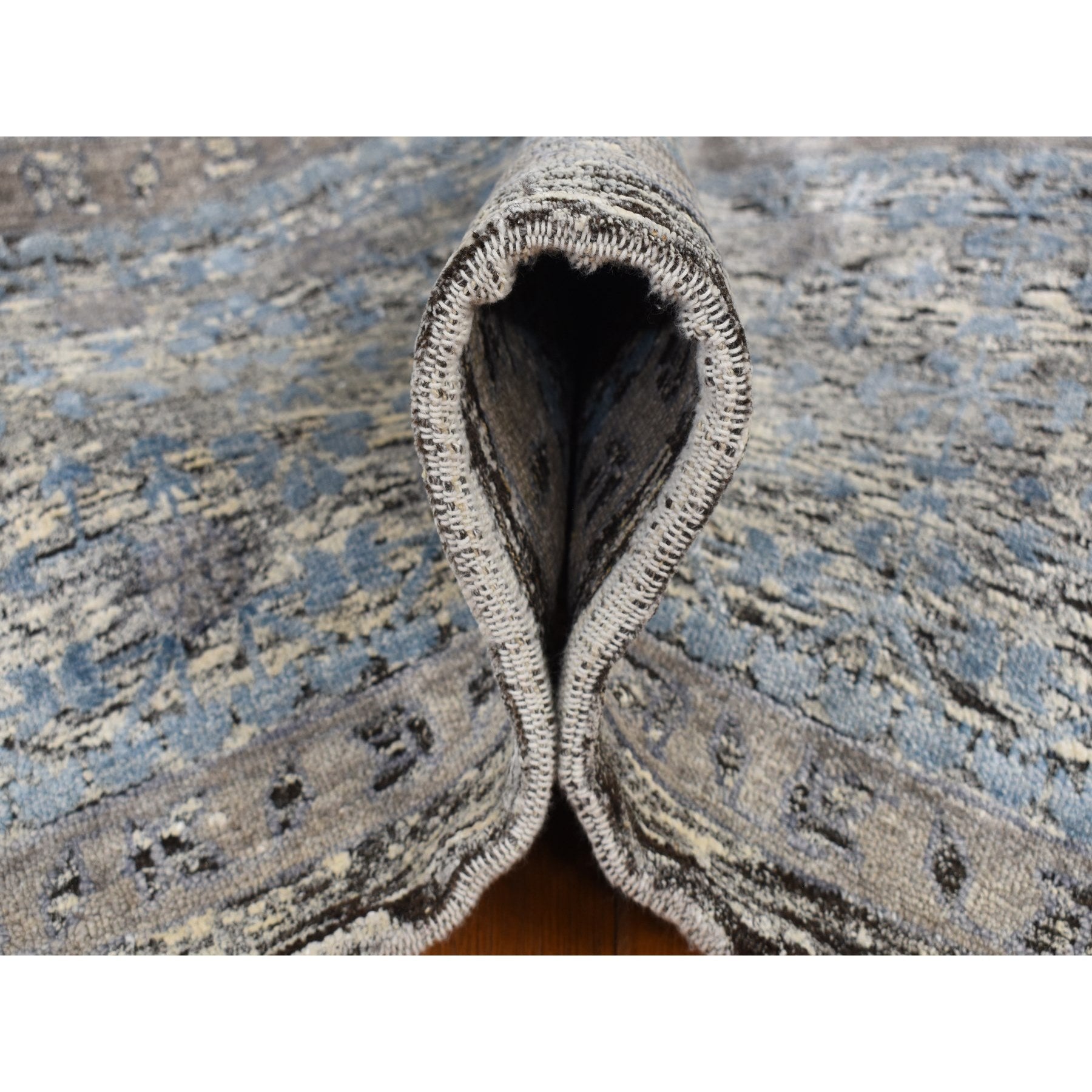 R87143%20007