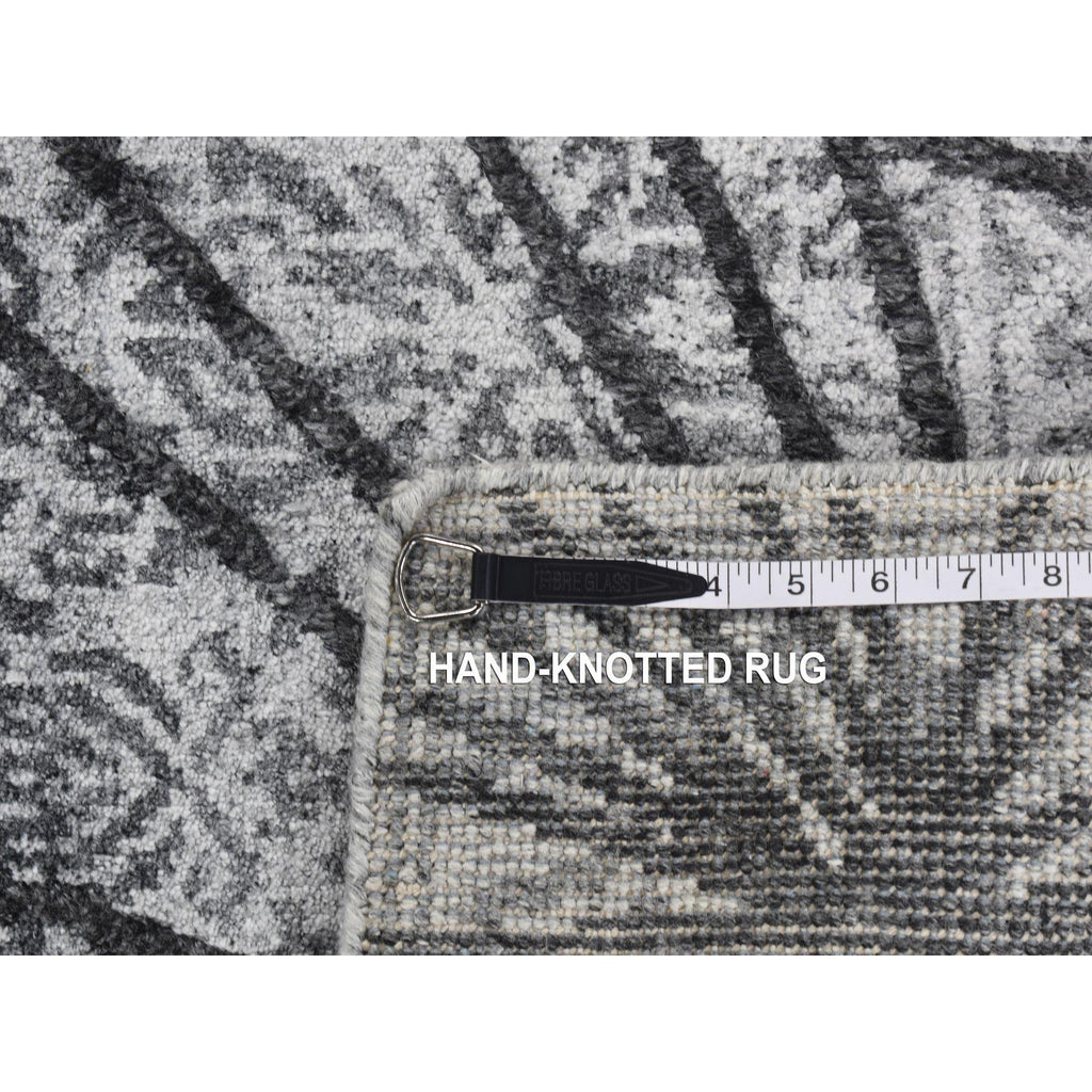 R87182%20009