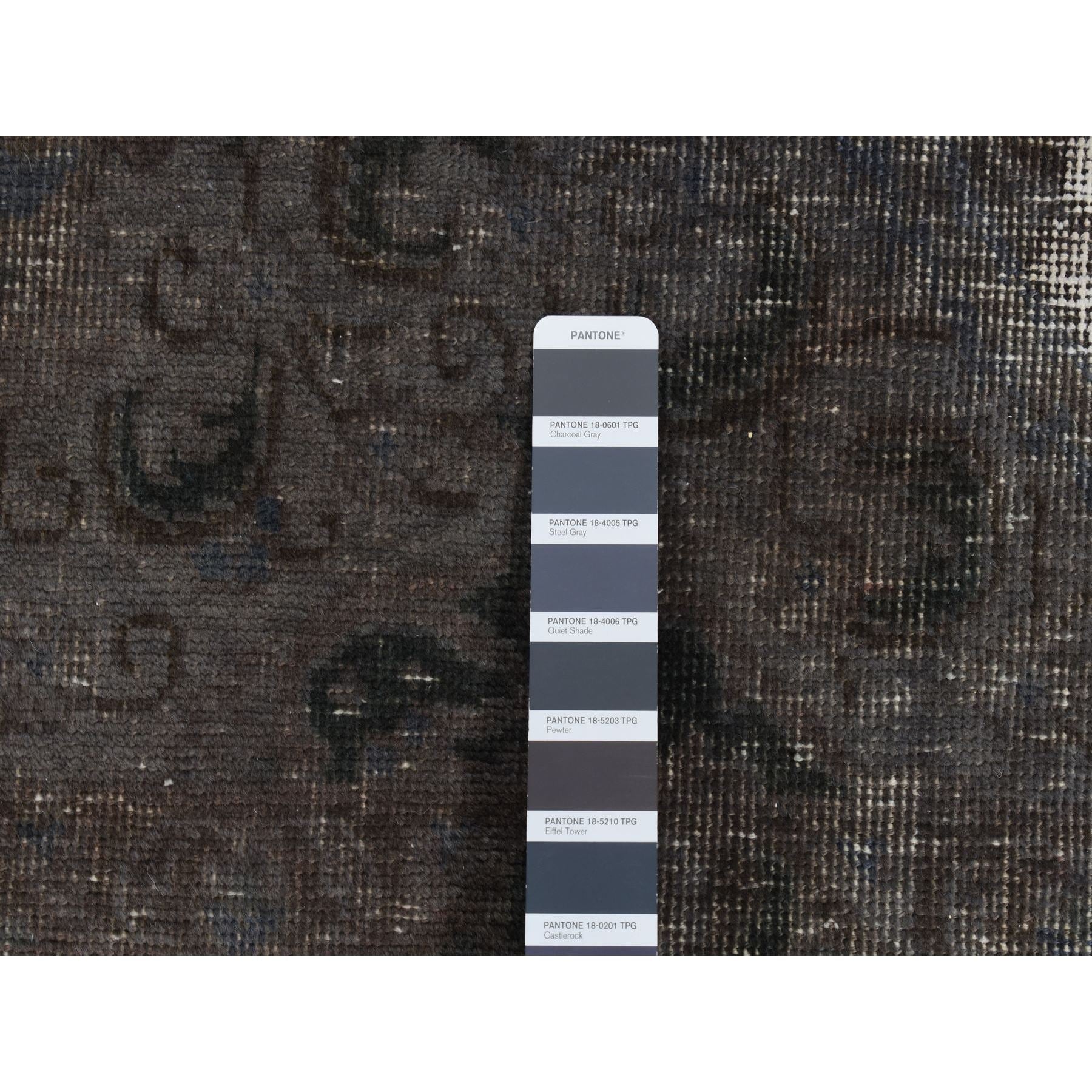 R87216%20008