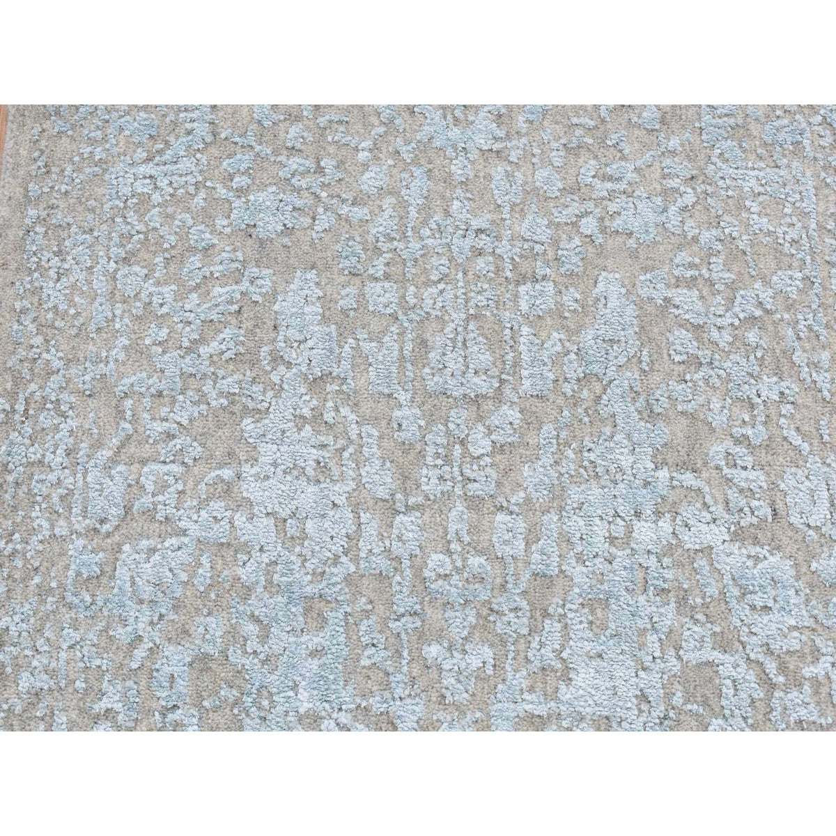 R87297%20005