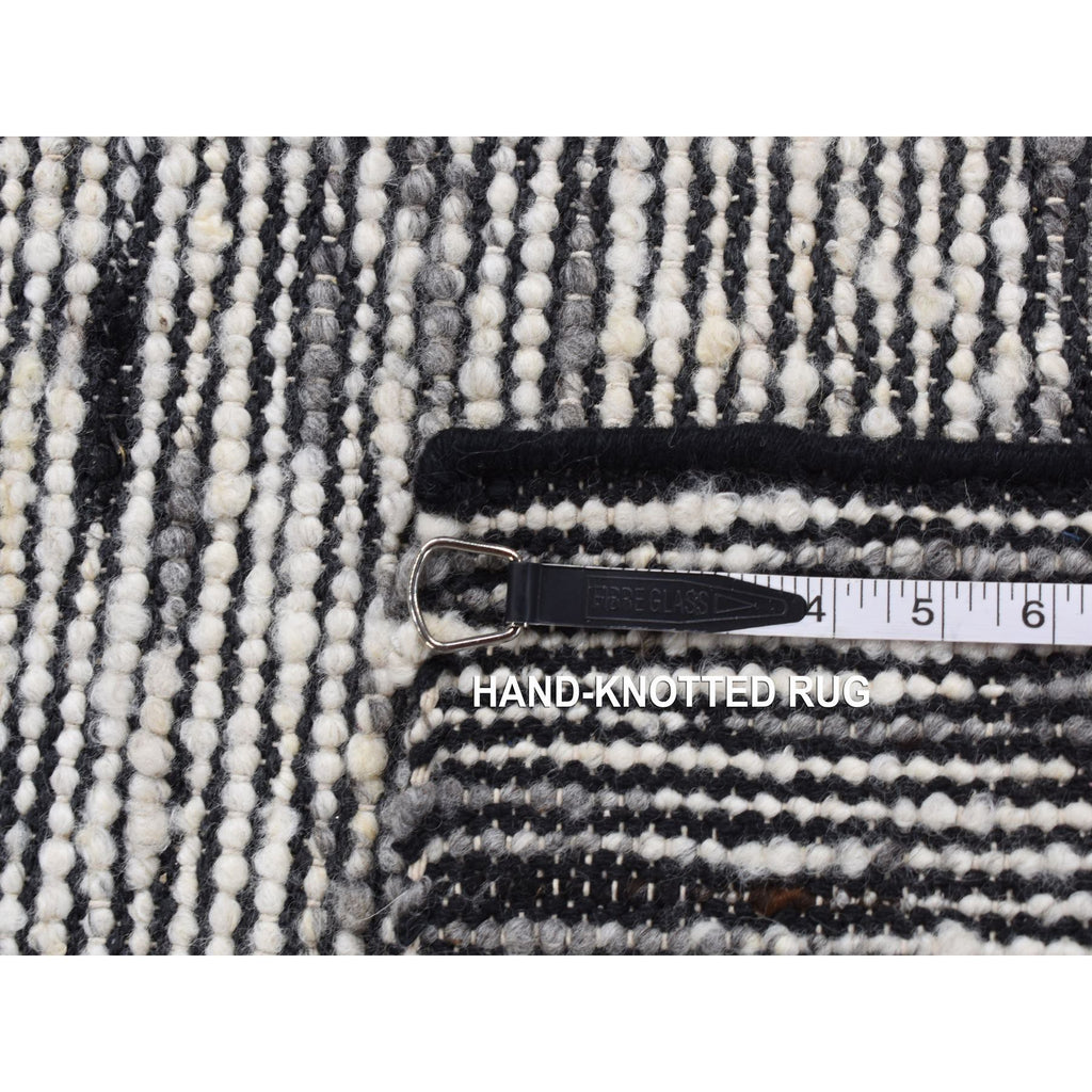 R87412%20007