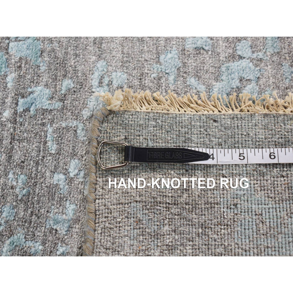 R87643%20012