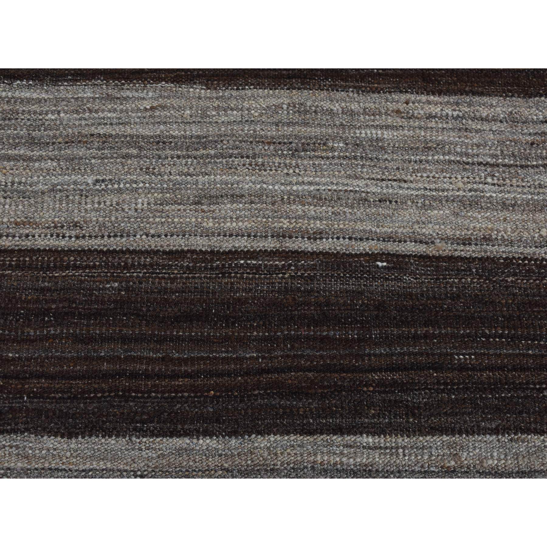 R87798%20007