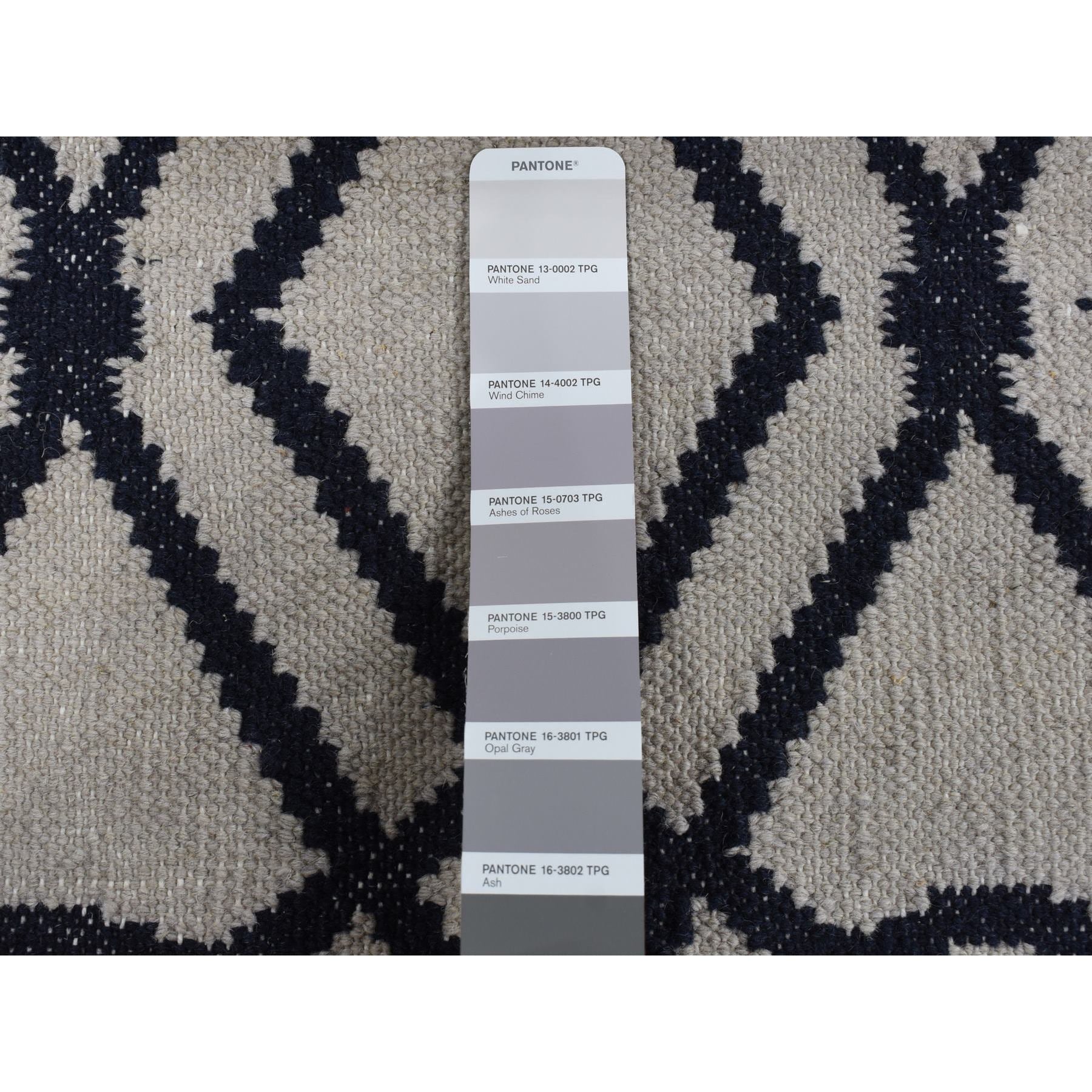 R87834%20006