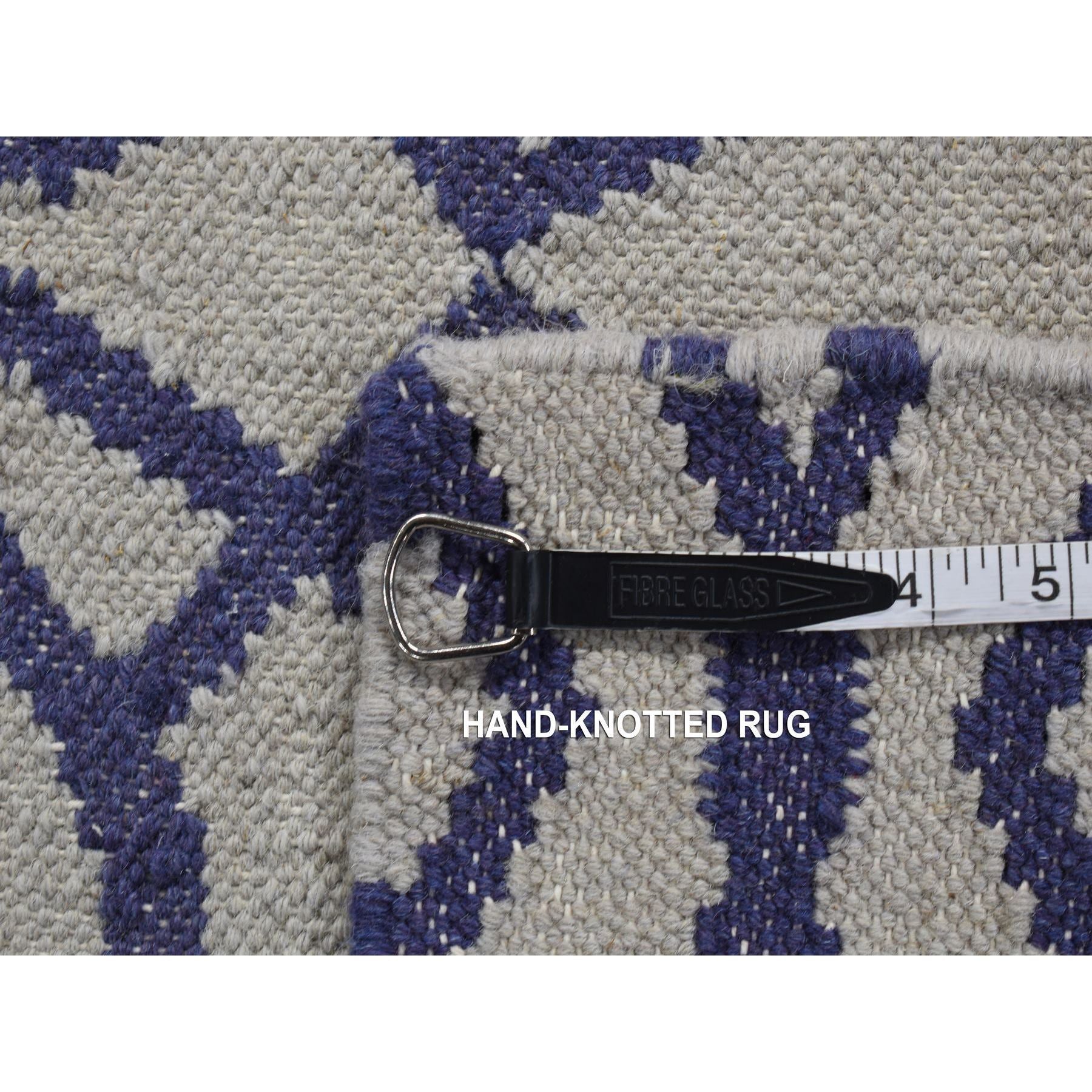 R87841%20010