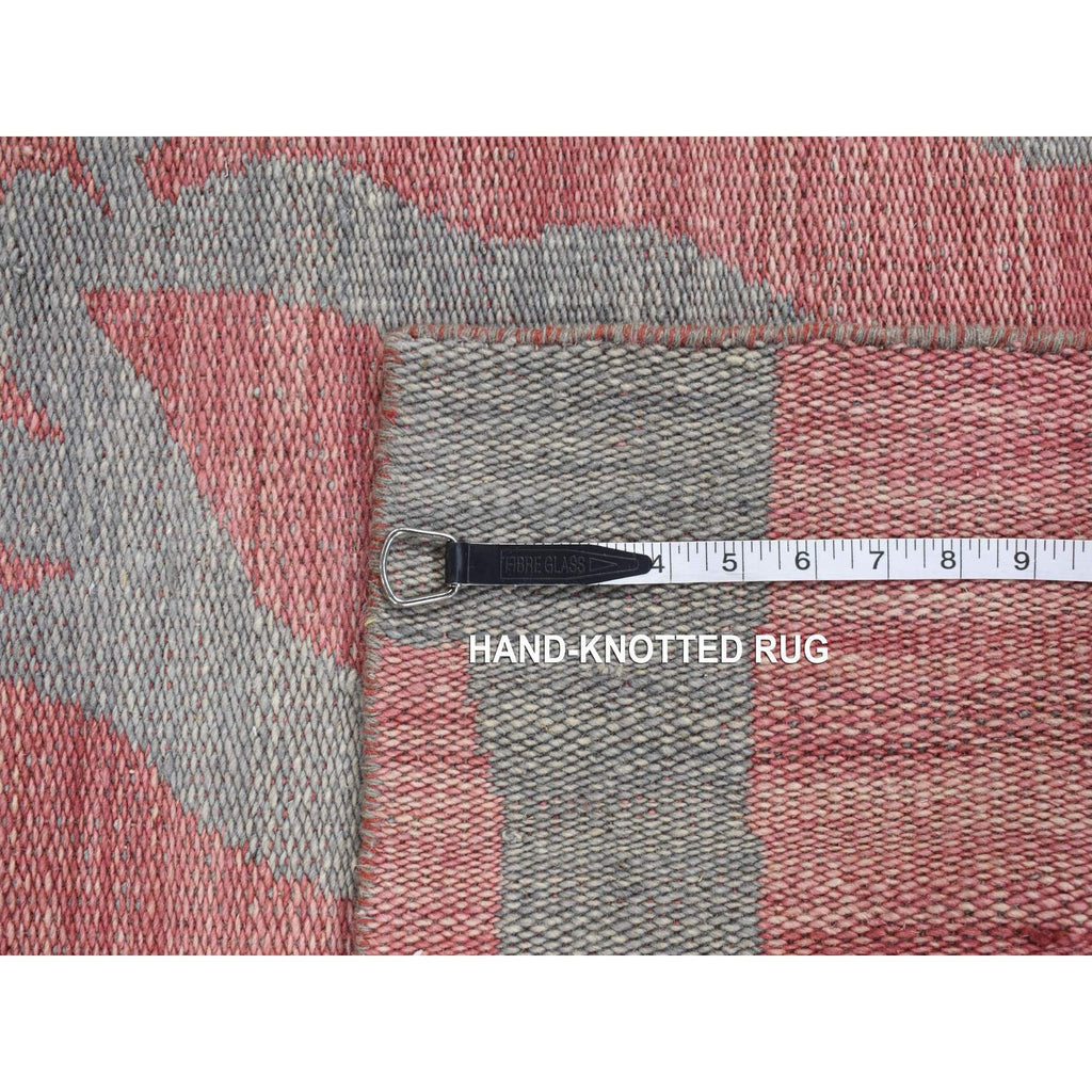 R87929%20010