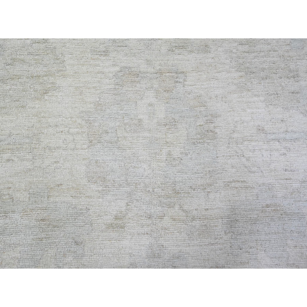 R88027%20009