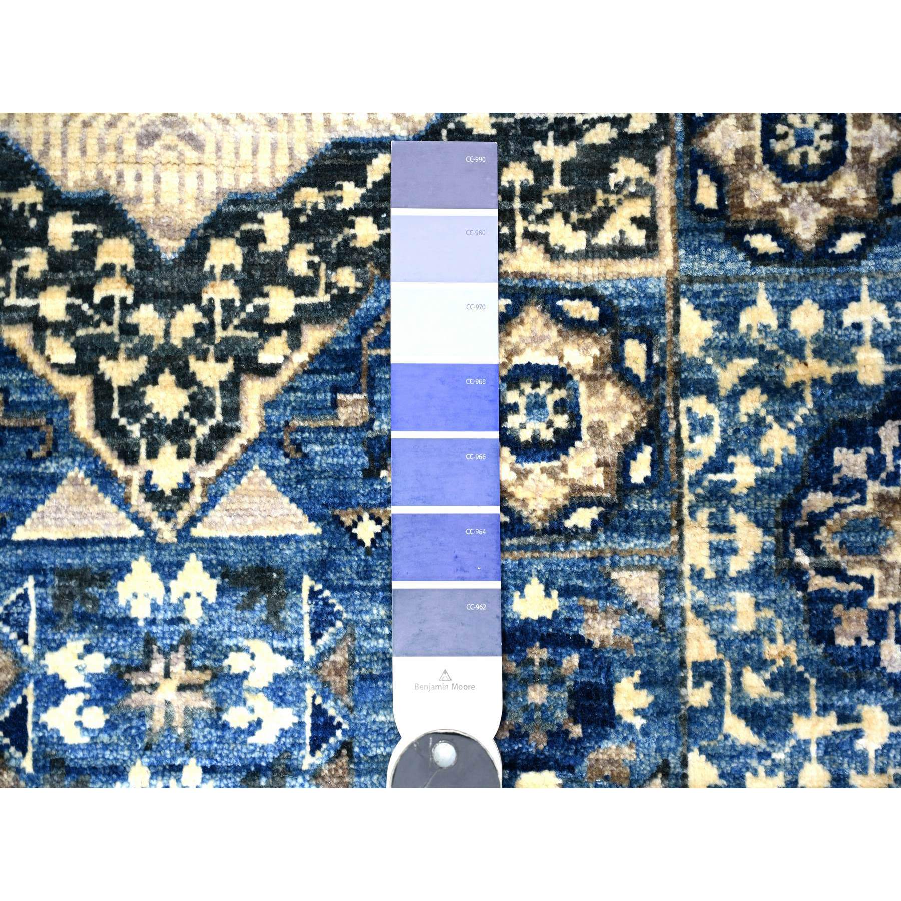 R88329%20003
