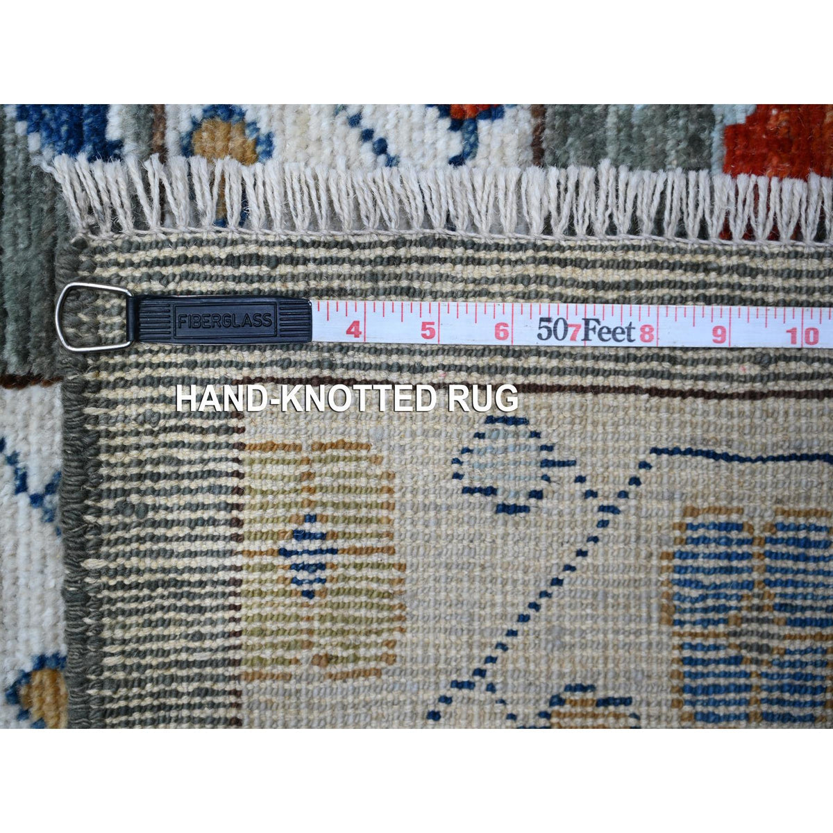 R88702%20012