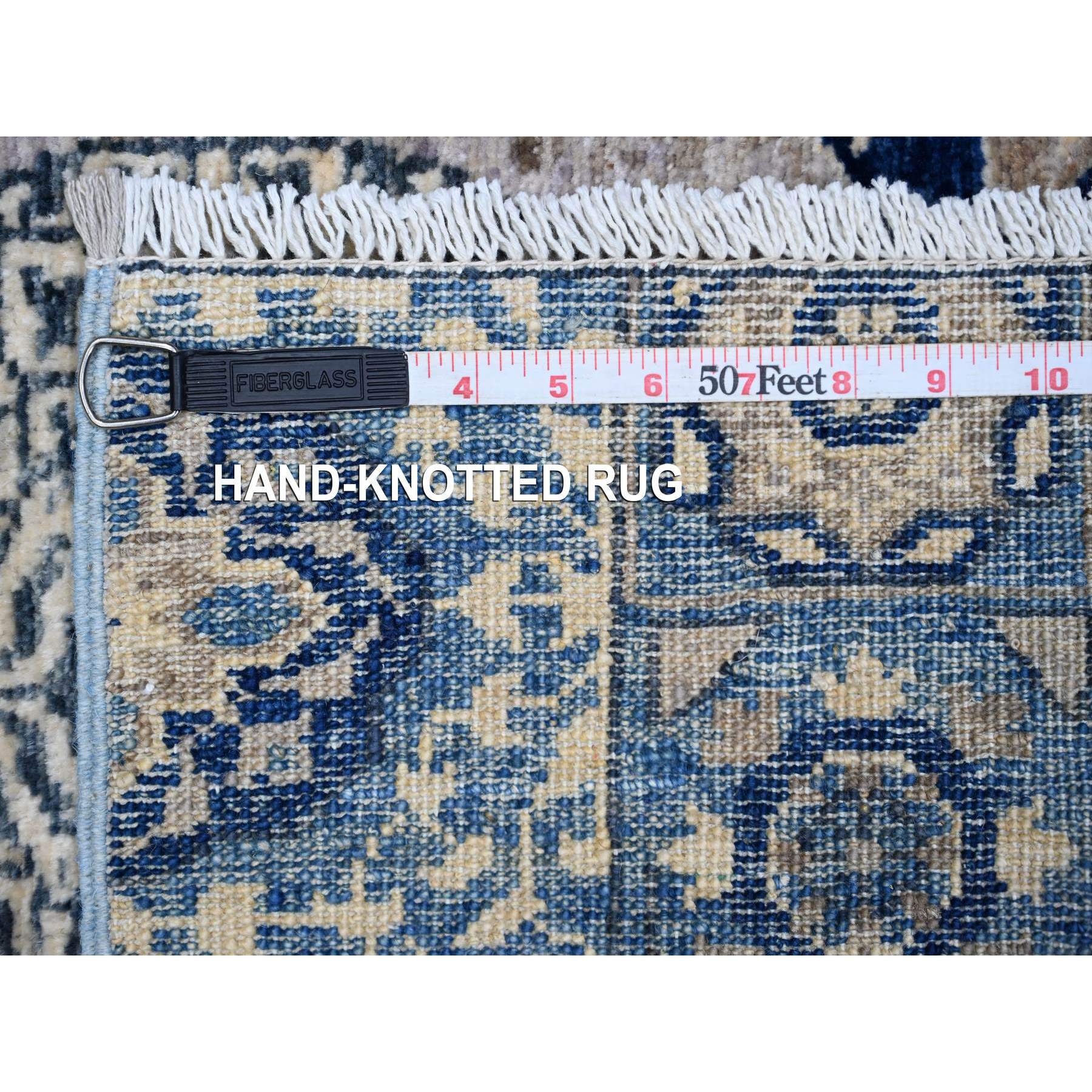 R88907%20006