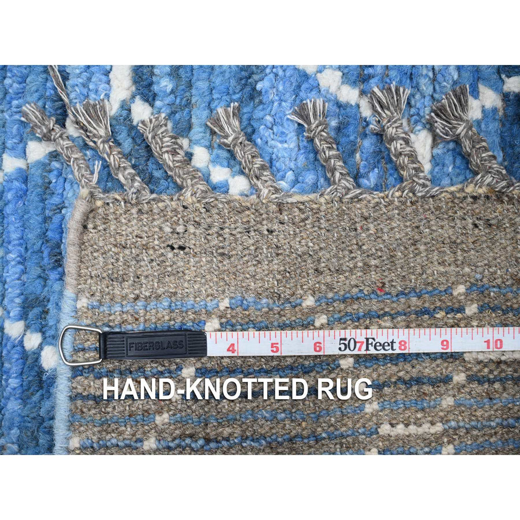 R89135%20012