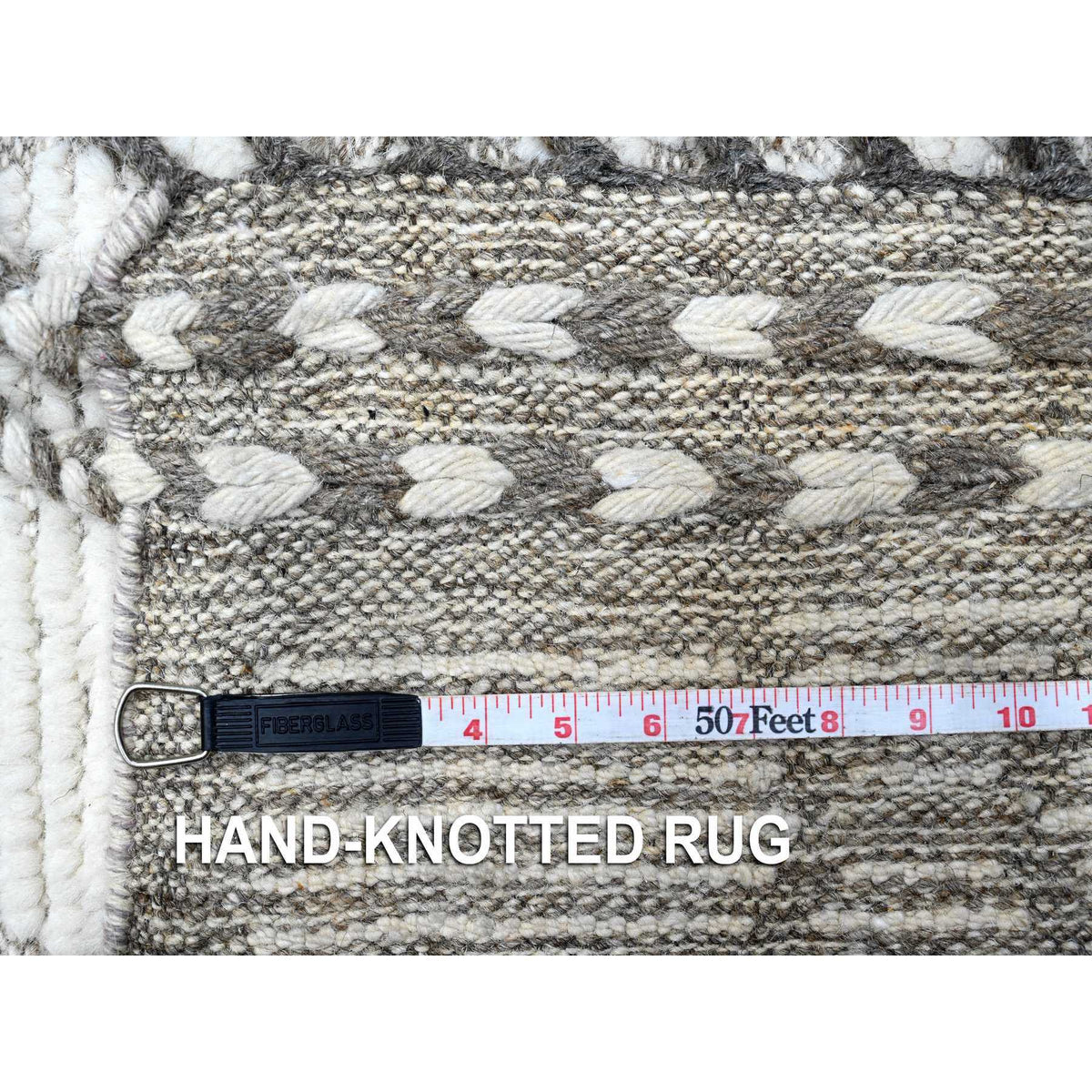 R89136%20012