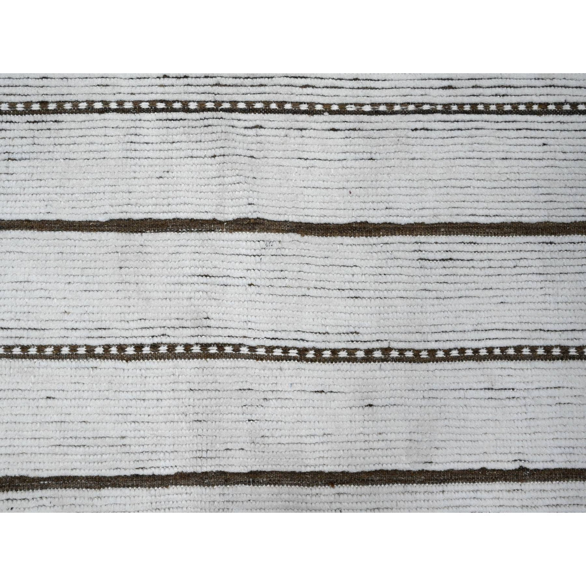 R89178%20009