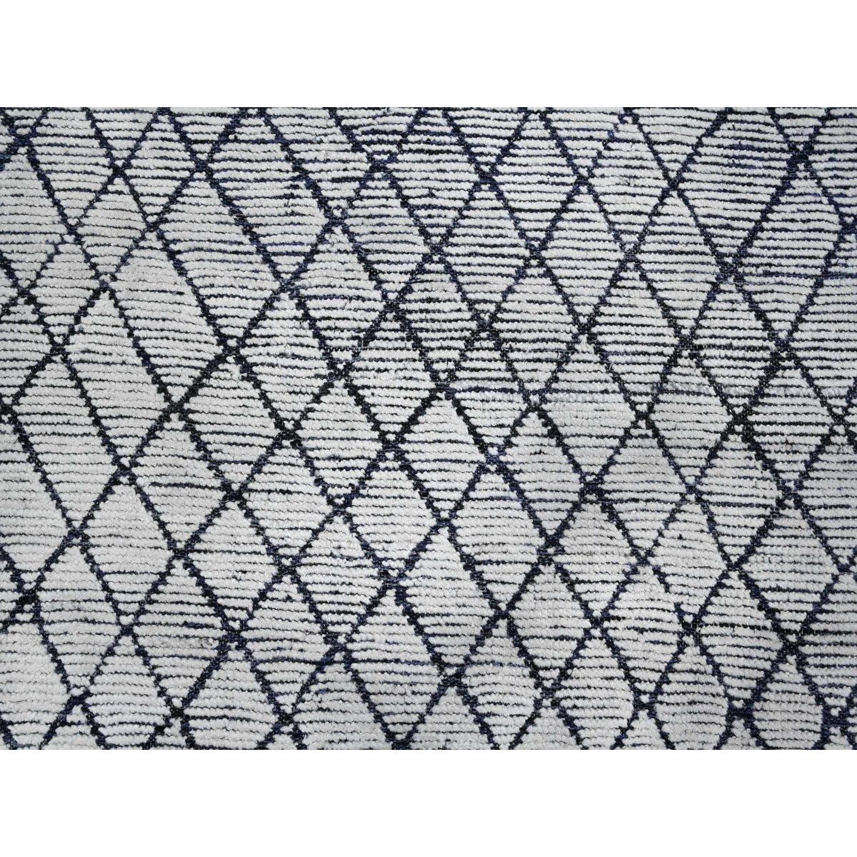 R89334%20009