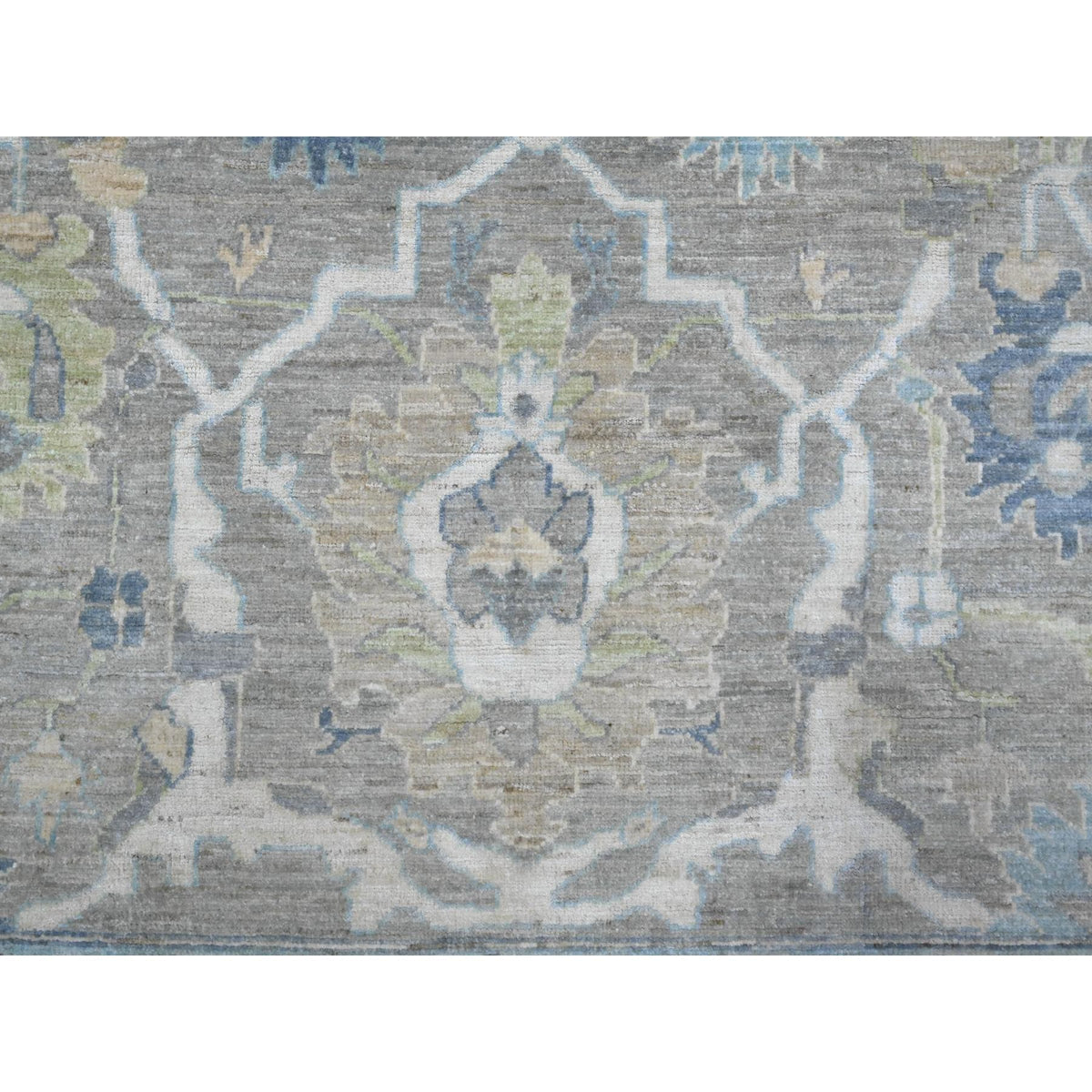 R89487%20009