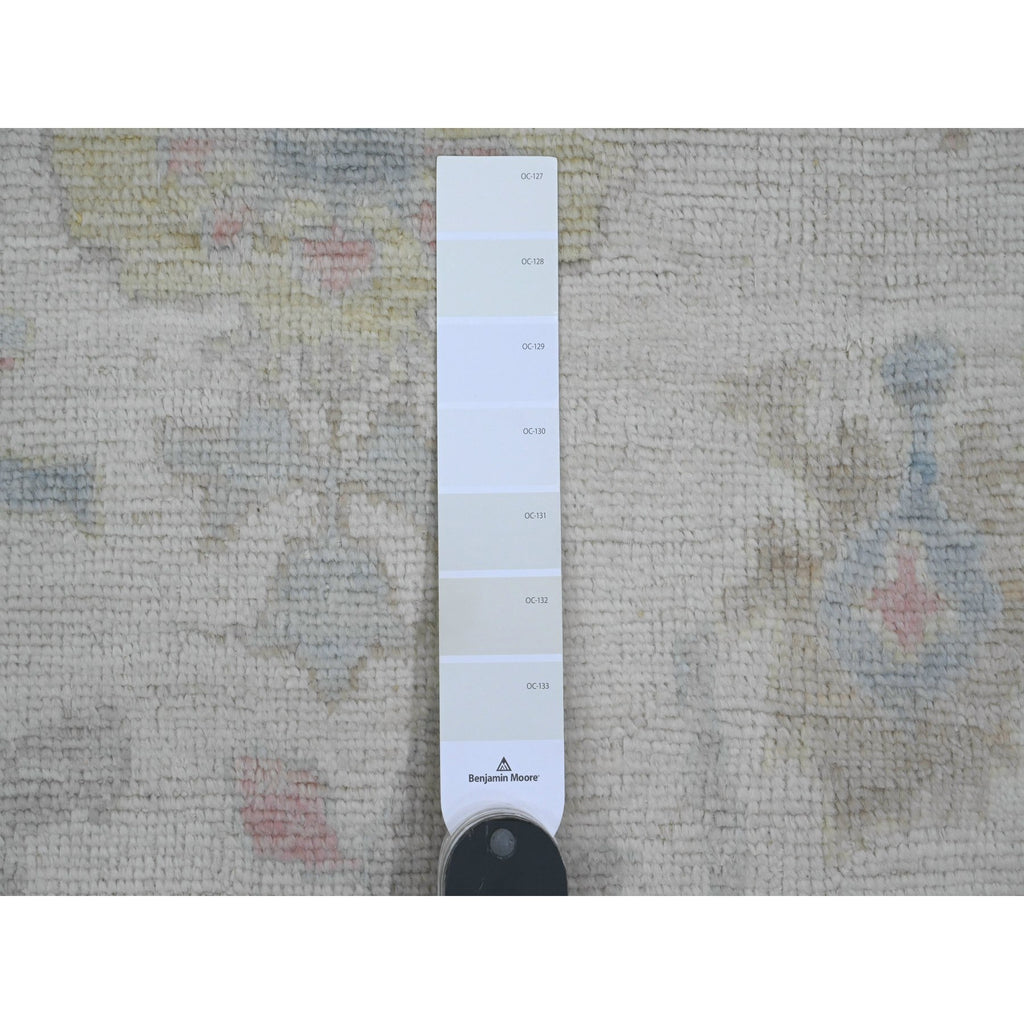 R89863%20008