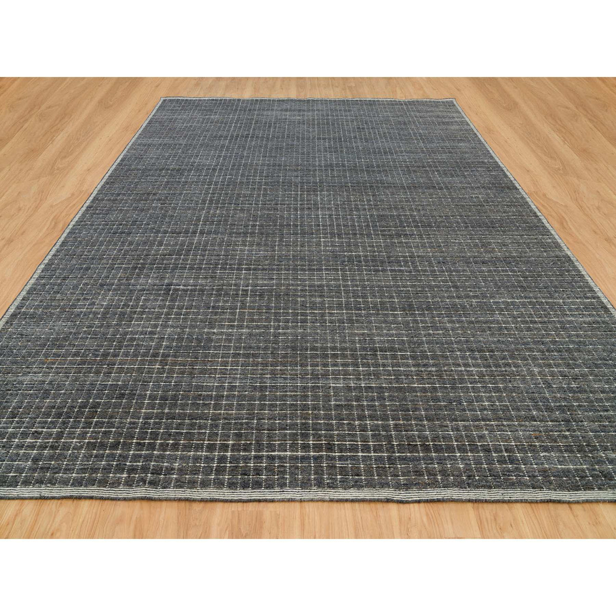 R90188%20003
