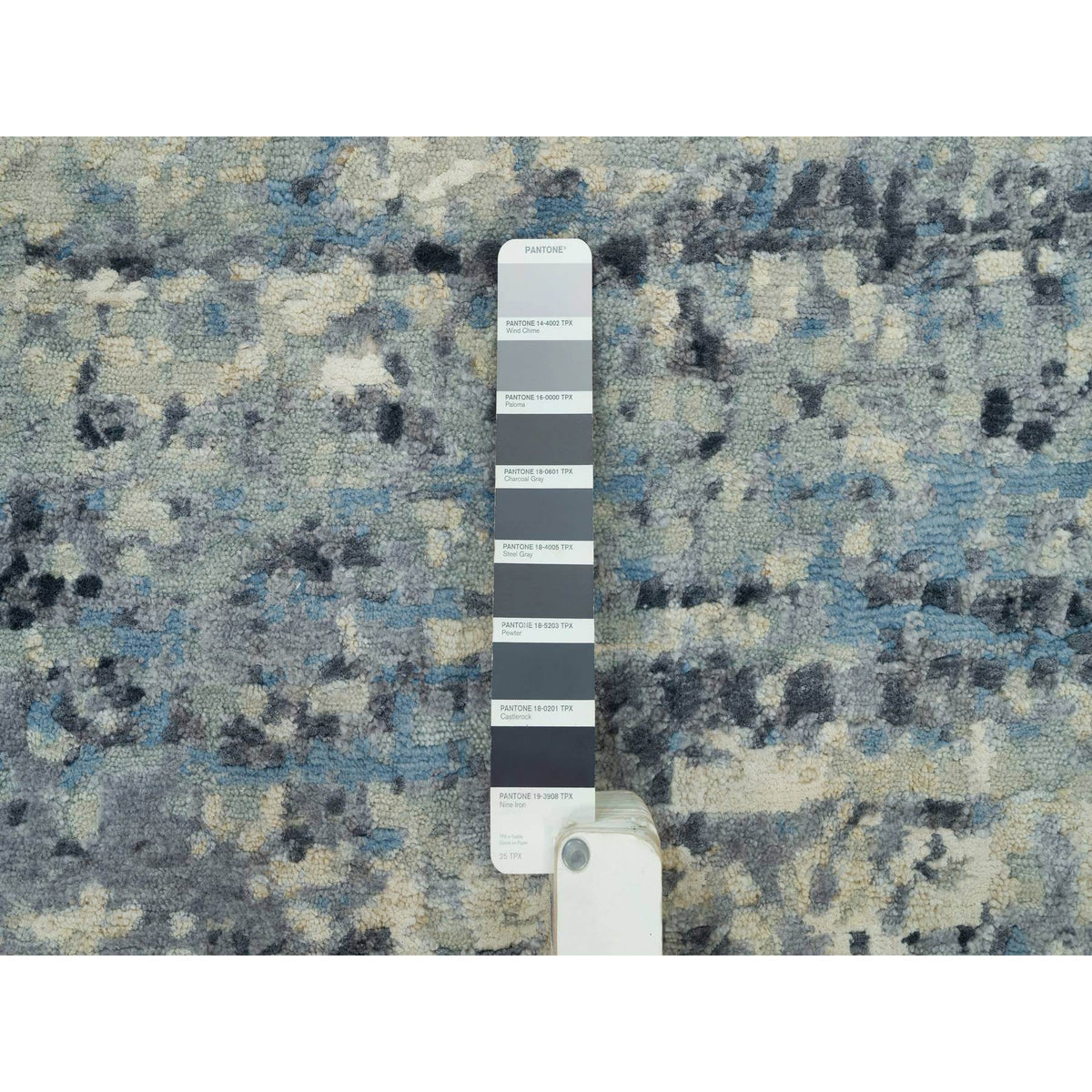 R90212%20008