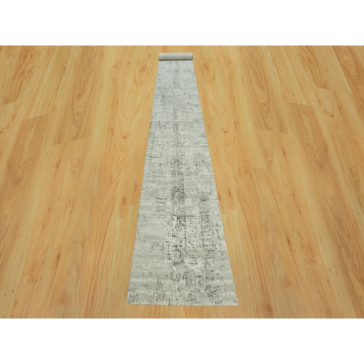 R90419%20002