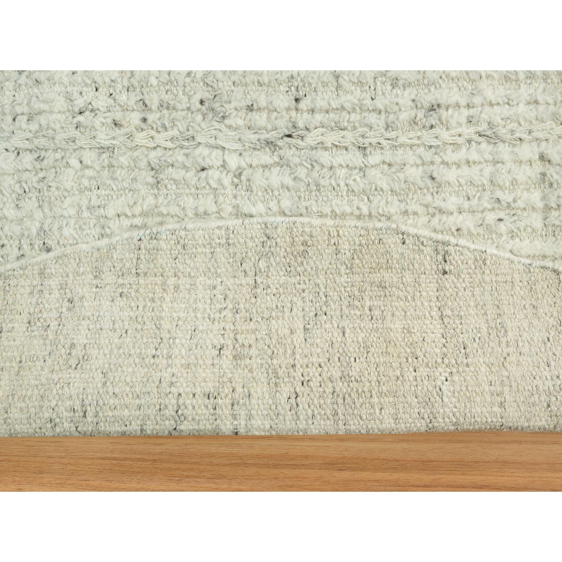 R90449%20005