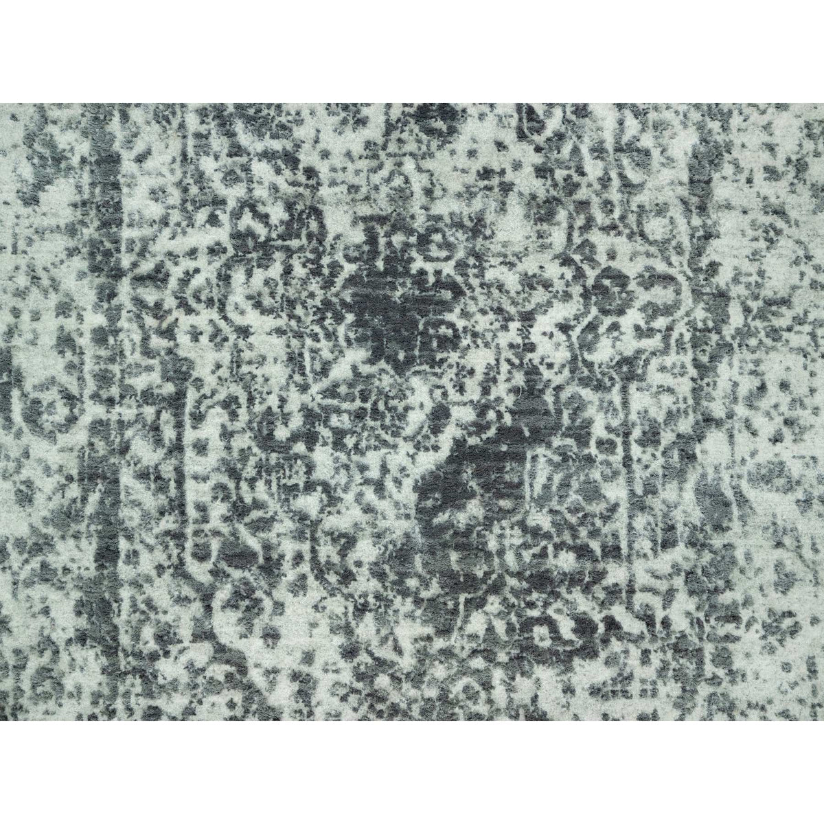 R90472%20005