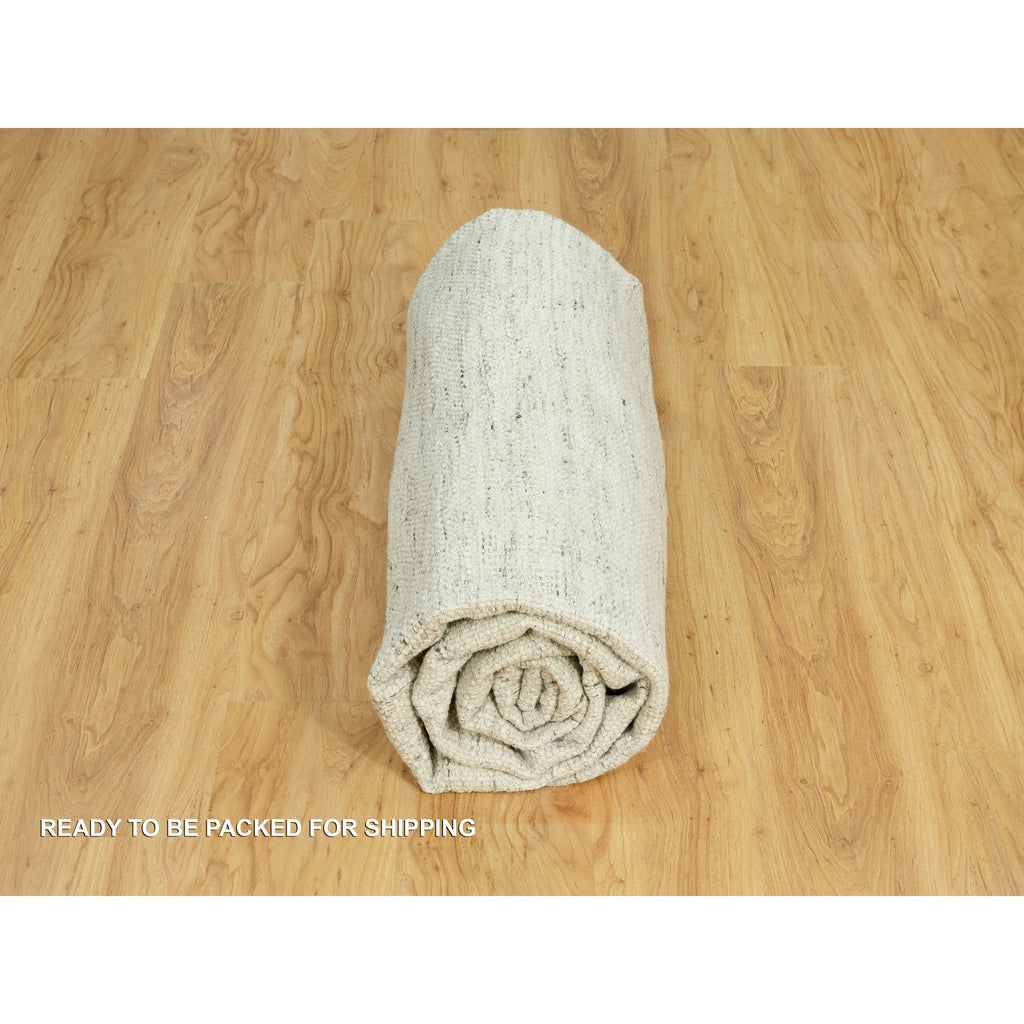 R90476%20010