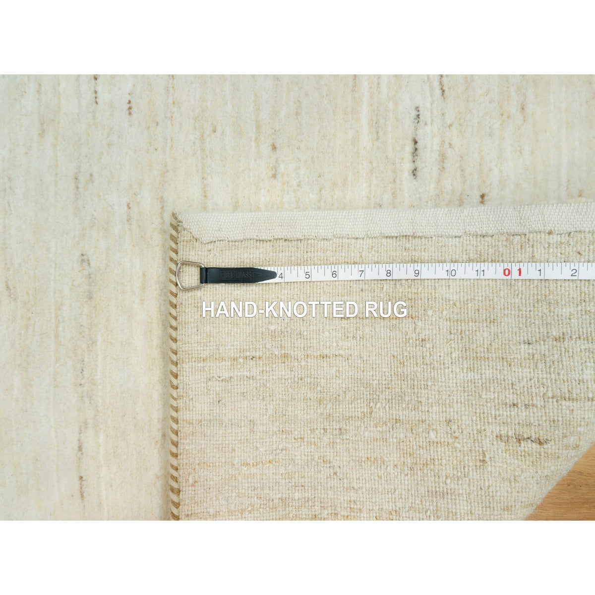 R90556%20008