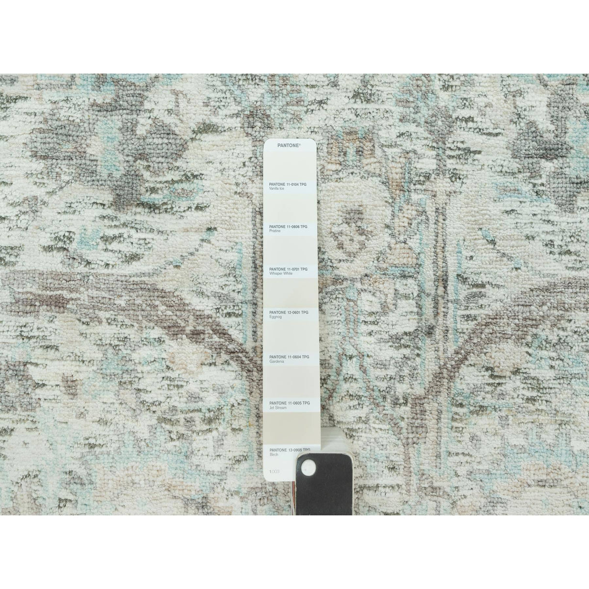 R90683%20004